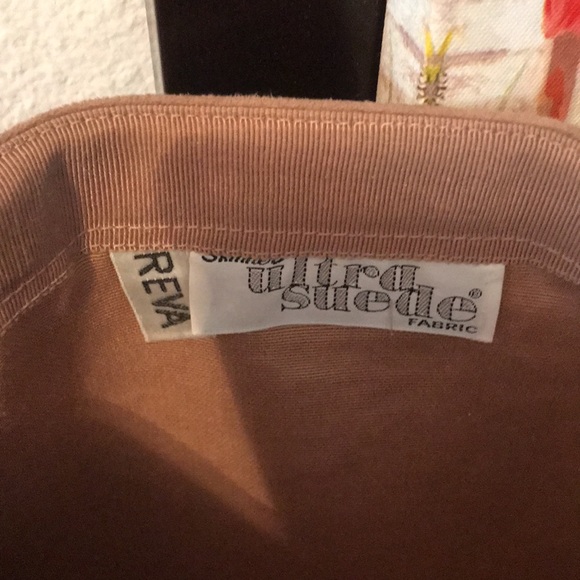 REVA *Ultra Suede Fabric *. VINTAGE. Shoulder Bag - Picture 5 of 5